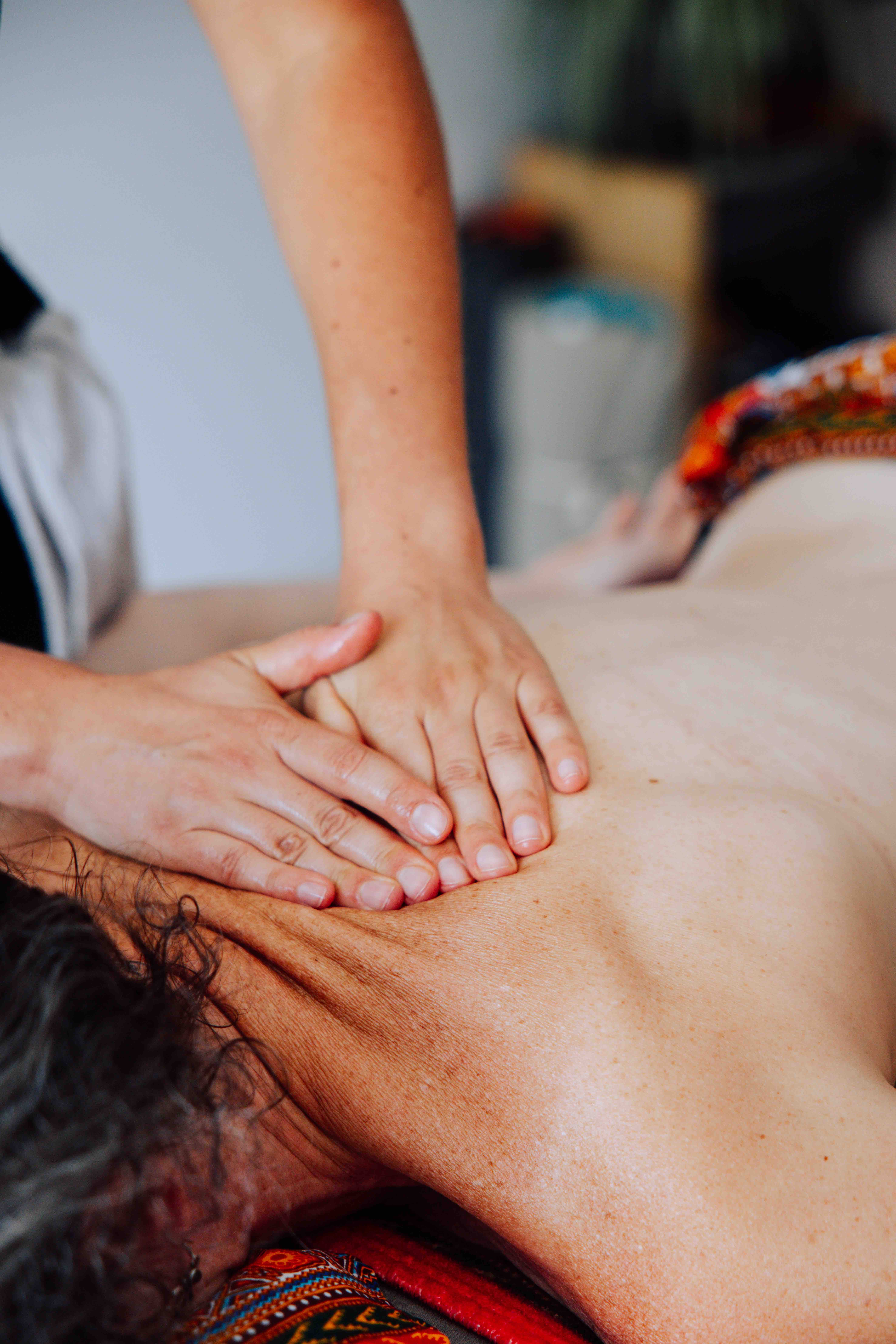 Recherche Praticien.ne massages bien-être
